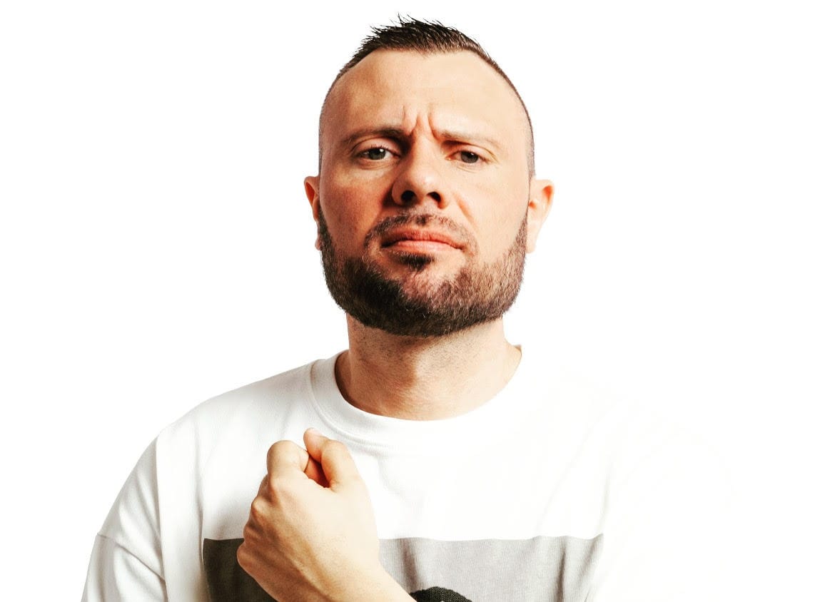 Pandora presenta a DJ Karpin all night long