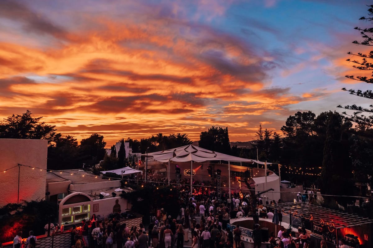 Pikes Presents regresa a 528 Ibiza