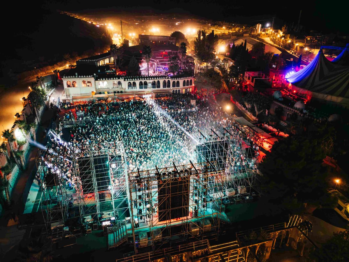 Jeff Mills (vinilo), Chris Liebing, y más de 40 artistas en Circus Nation