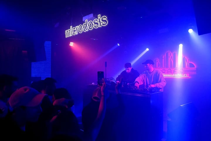 BOSTON BUN MADRID + BOREAL @ CAFE BERLIN - MICRODOSIS