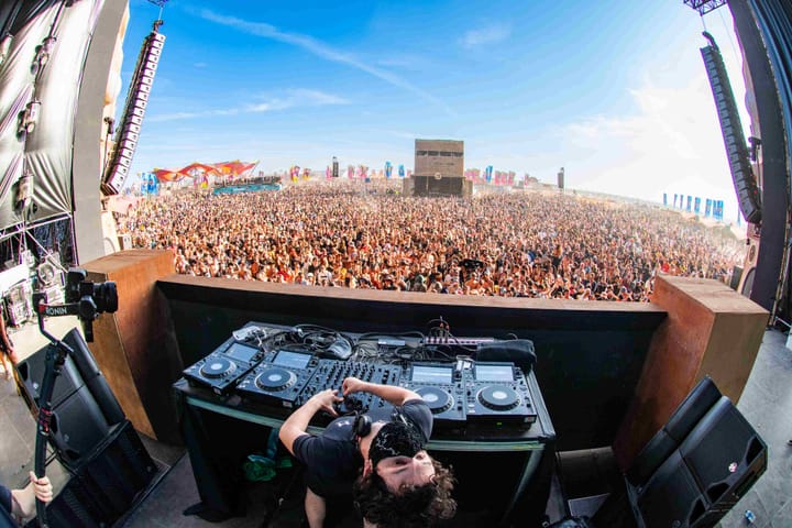 Monegros Desert Festival hará historia con un doble closing simultáneo